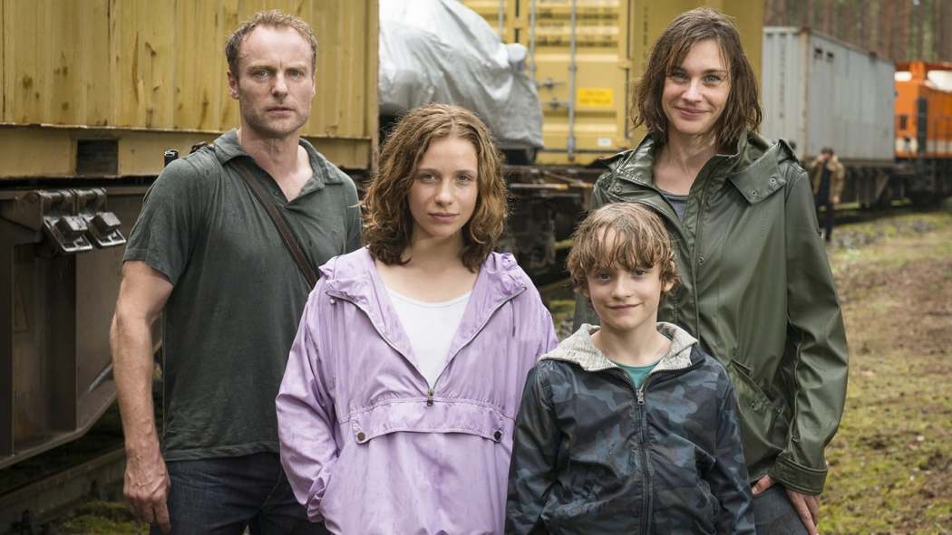 რვა დღე  ქართულად -  8 Days