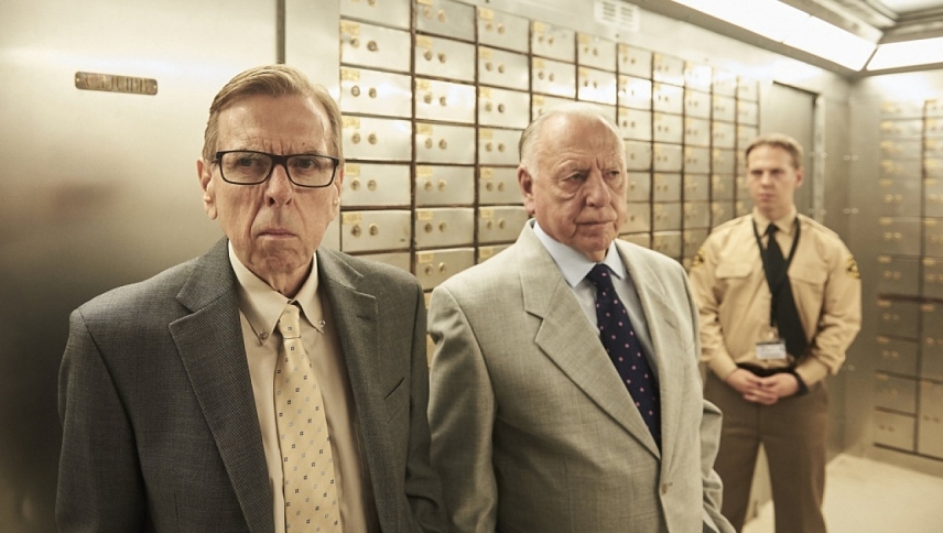 ჰეტტონ  გარდენი  ქართულად -  Hatton Garden