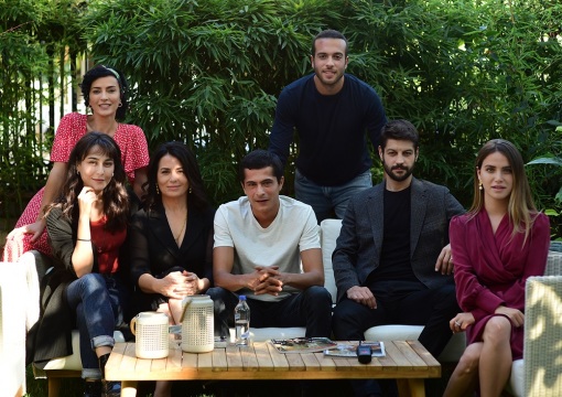 ბავშვი  ქართულად -  Çocuk