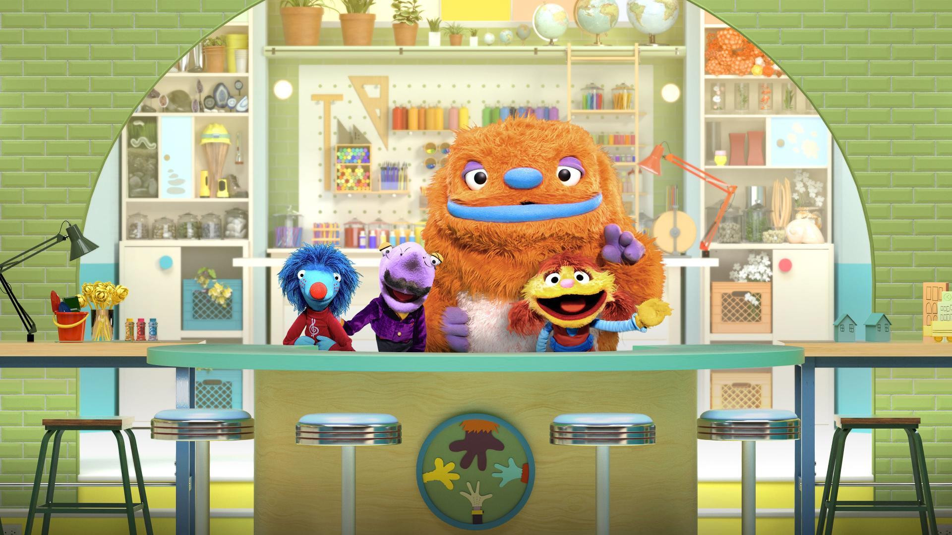 დამხმარენი  ქართულად -  Helpsters