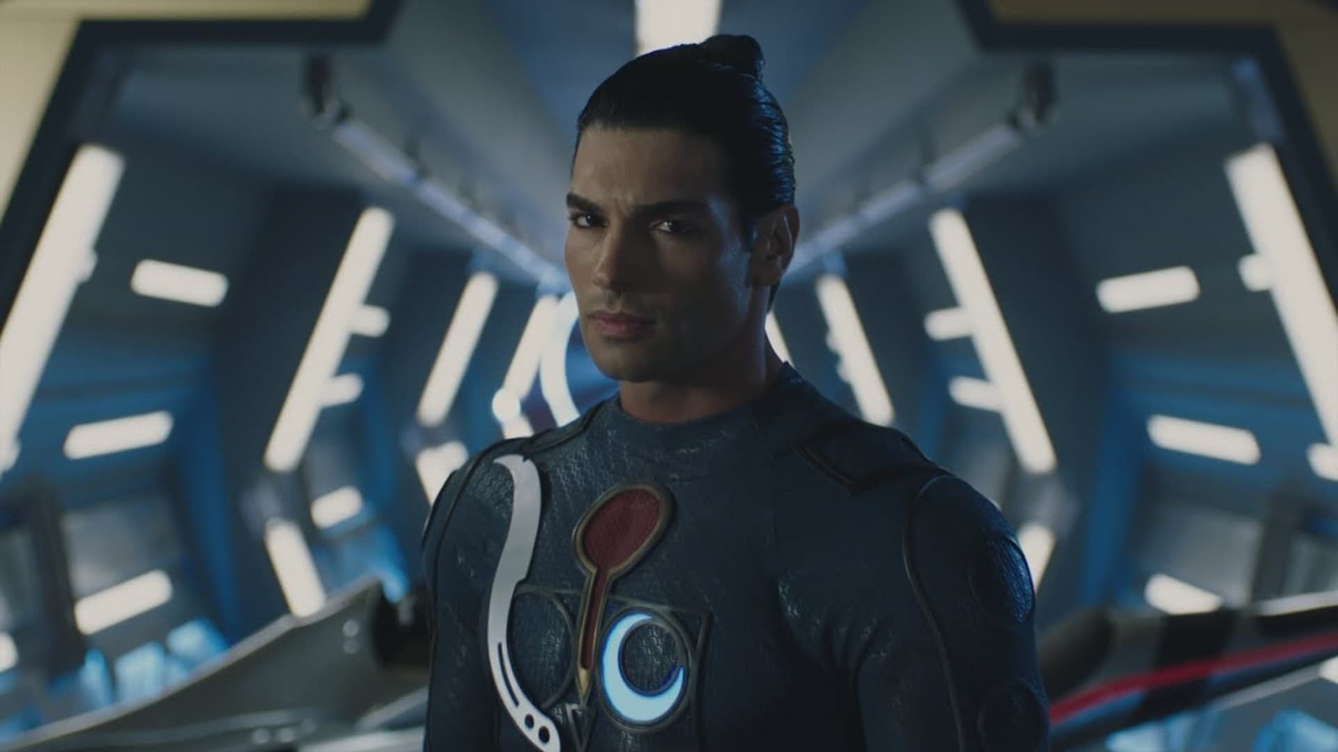 Akinci  ქართულად -  Нападающий