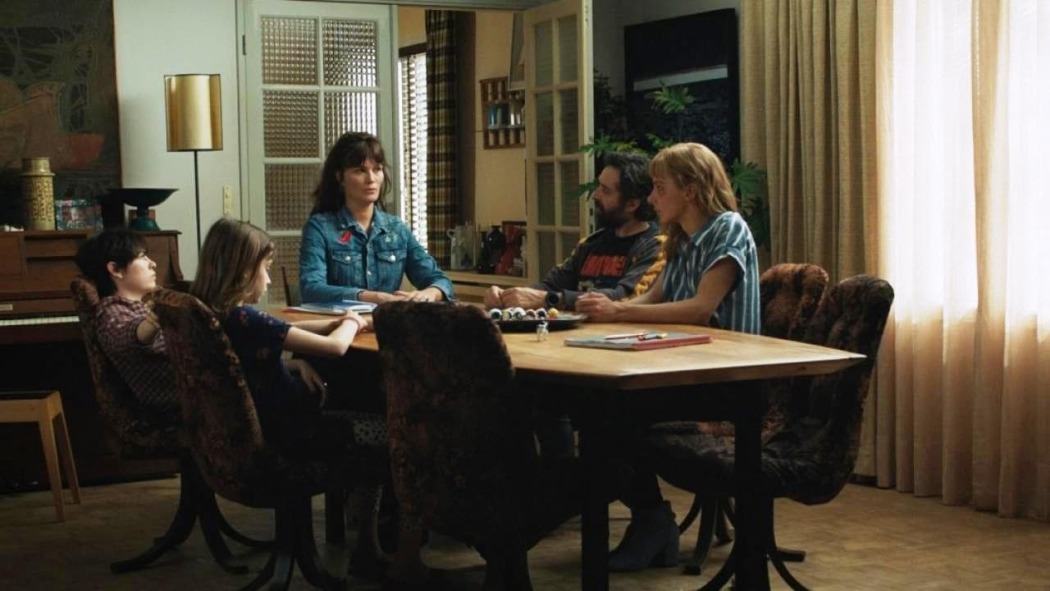 Mythomaniac  ქართულად -  Невинная ложь