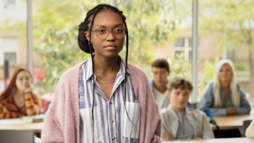 ნაომი  ქართულად -  Naomi