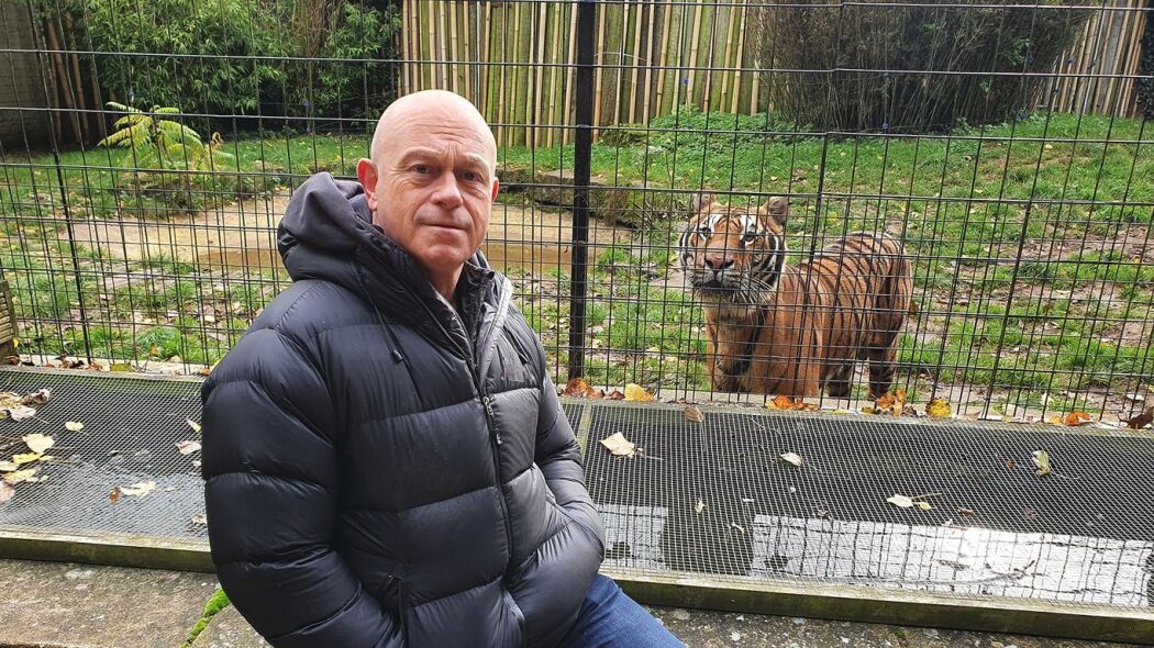 Britains Tiger Kings - On the Trail with Ross Kemp
