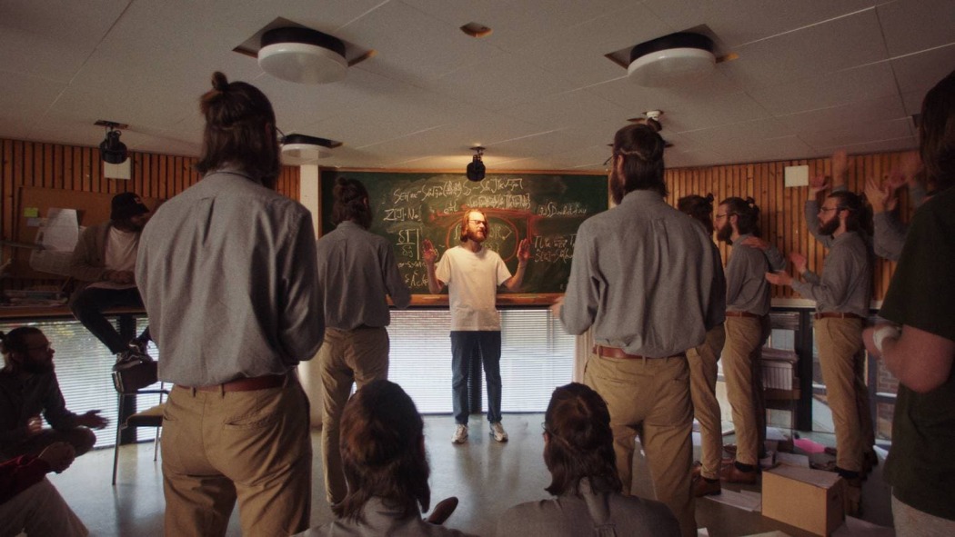 Thomas mot Thomas en sensasjonell teori om det ubetydelige livet i multiverset