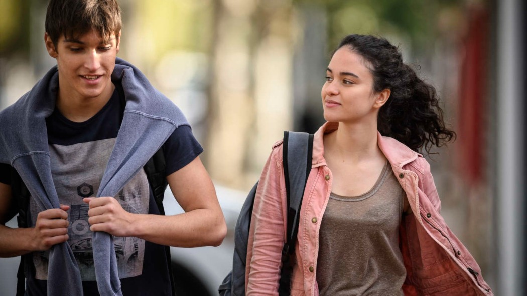 16 წელი  ქართულად -  16 ans