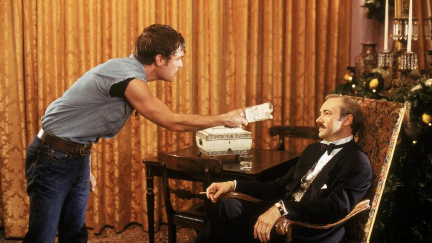 შუაღამე სიკეთისა და ბოროტების ბაღში  ქართულად -  Midnight in the Garden of Good and Evil