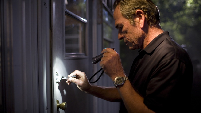 დამუხტულ ნისლში  ქართულად -  In the Electric Mist