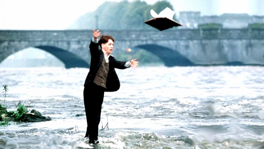 ანჟელას ფერფლი  ქართულად -  Angelas Ashes