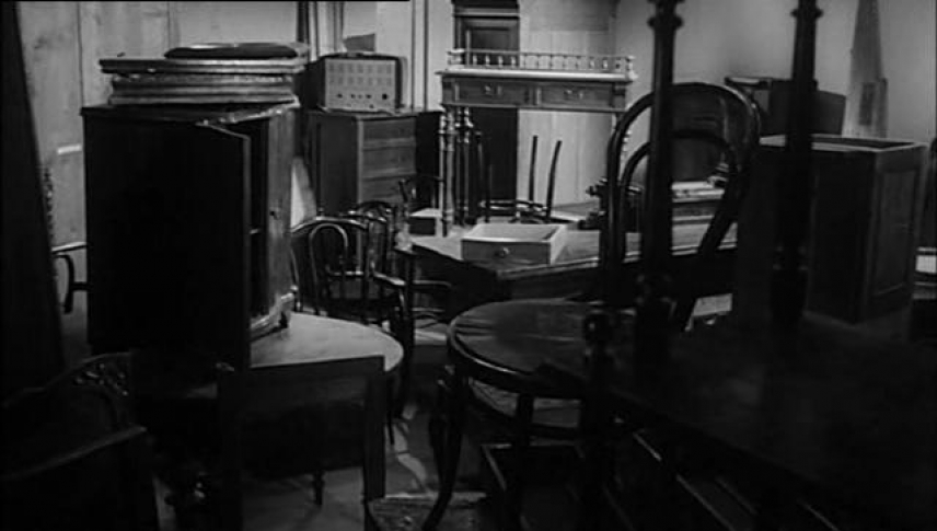 აპრილი  ქართულად -  Aprili