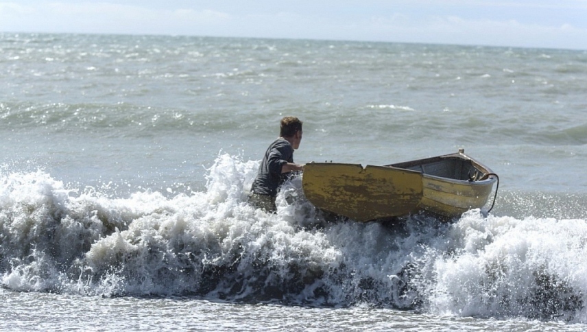 სხივი ოკეანეებს შორის  ქართულად -  The Light Between Oceans