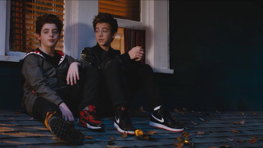 საშუალო სკოლა : ჩემი ცხოვრების ყველაზე ცუდი წლები  ქართულად -  Middle School: The Worst Years of My Life