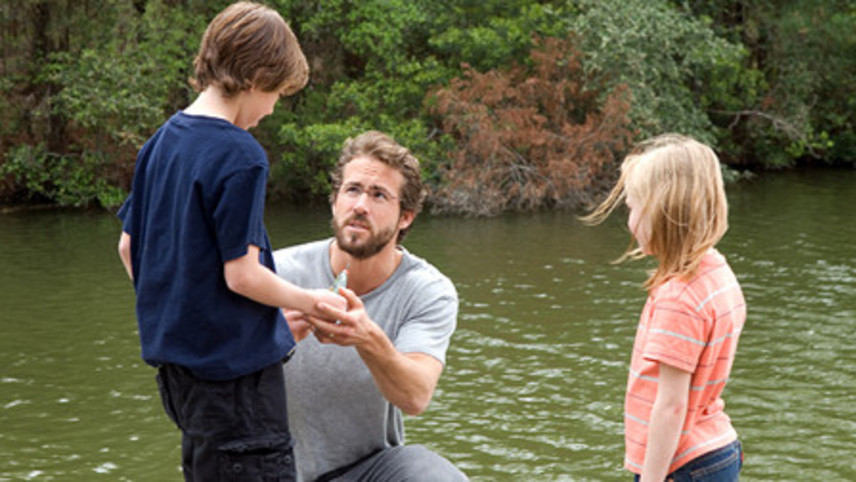 ციცინათელები ბაღში  ქართულად -  Fireflies in the Garden