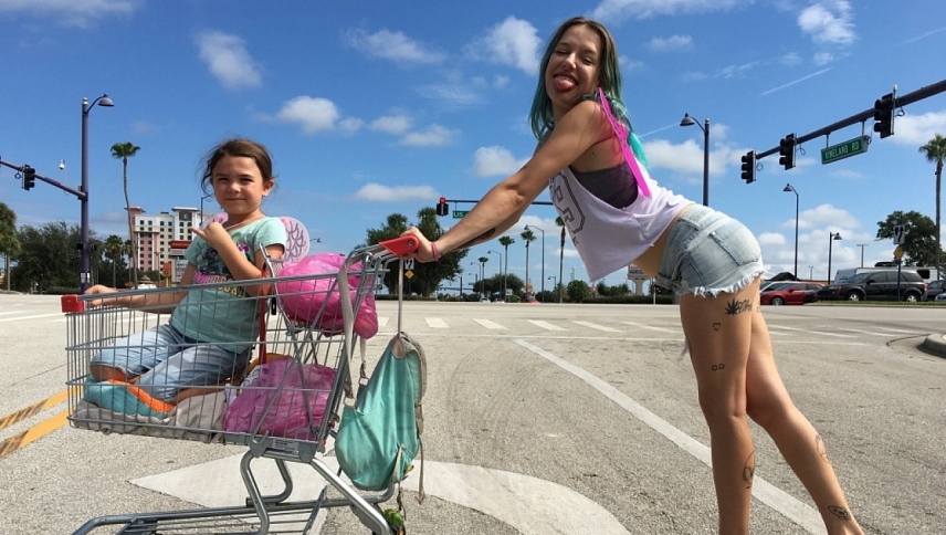 პროექტი ფლორიდა  ქართულად -  The Florida Project