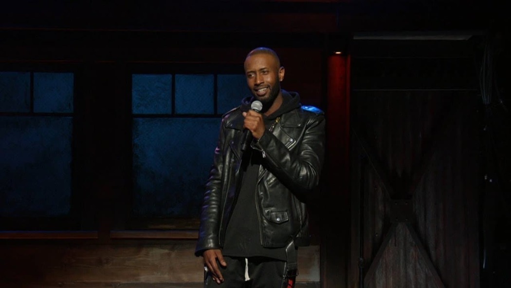 ჯეიმზ დევისი: პირდაპირი ტრანსლაცია ქალაქიდან  ქართულად -  James Davis: Live from the Town