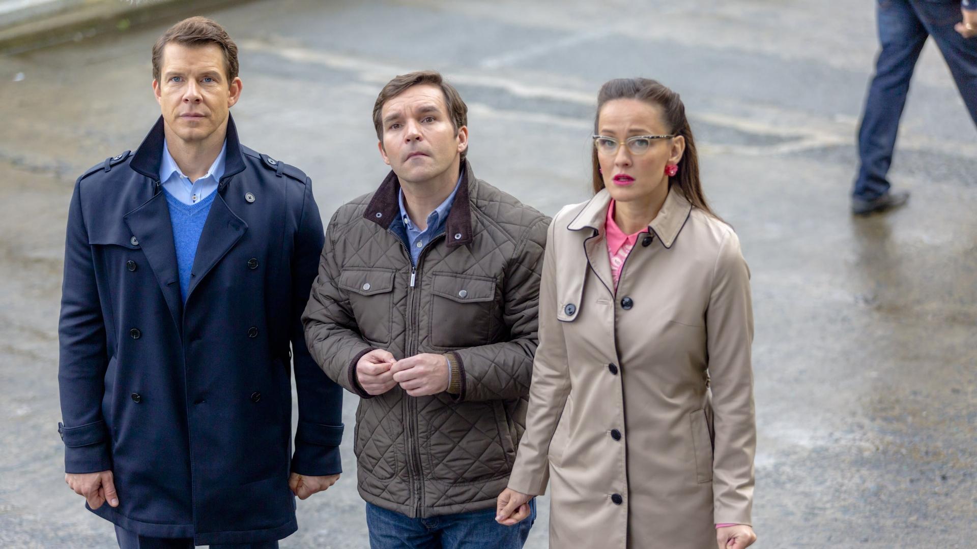 ხელმოწერილი, ბეჭედდასმული, მიწოდებული: უპირატესობა  ქართულად -  Signed, Sealed, Delivered: Higher Ground