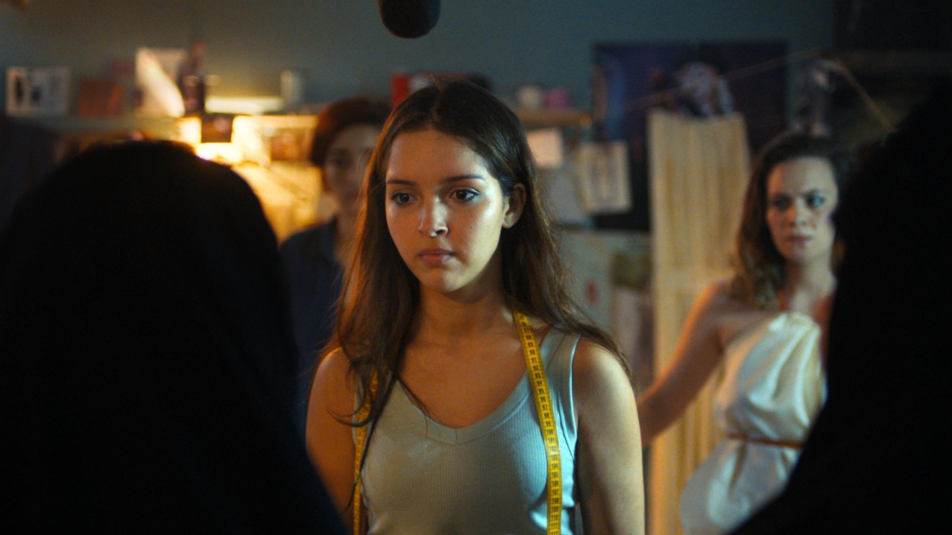 პაპიჩა  ქართულად -  Papicha