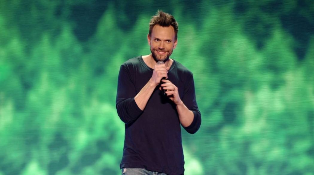 ჯოელ მაკჰეილი: ლაივი ფხენიანიდან  ქართულად -  Joel McHale: Live from Pyongyang