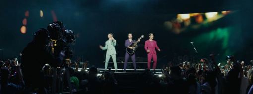 ბედნიერება გრძელდება  ქართულად -  Happiness Continues