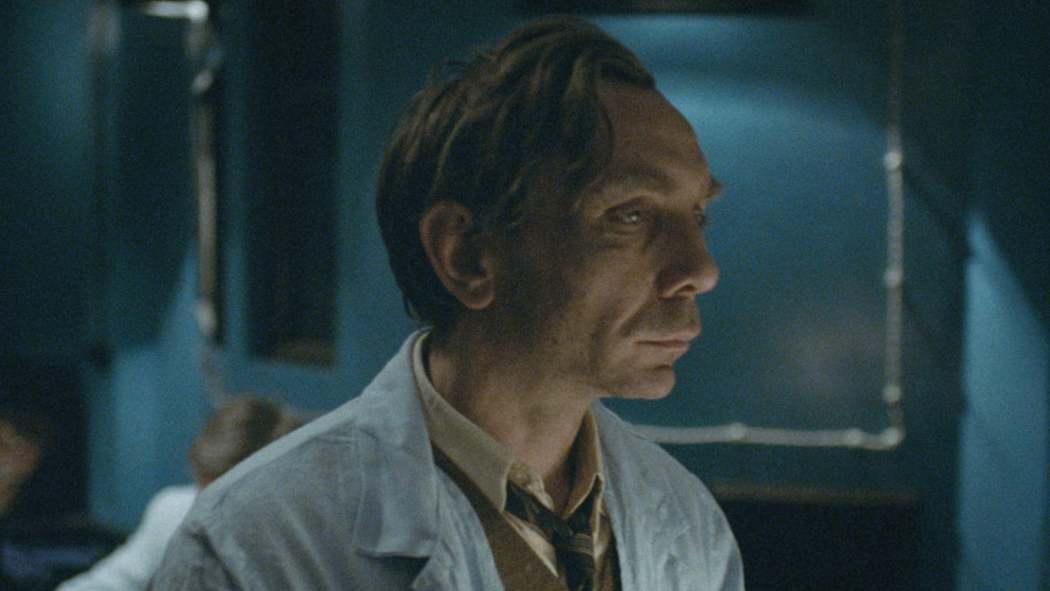 ,,დაუ. დეგენერაცია  ქართულად -  DAU. Degeneratsiya