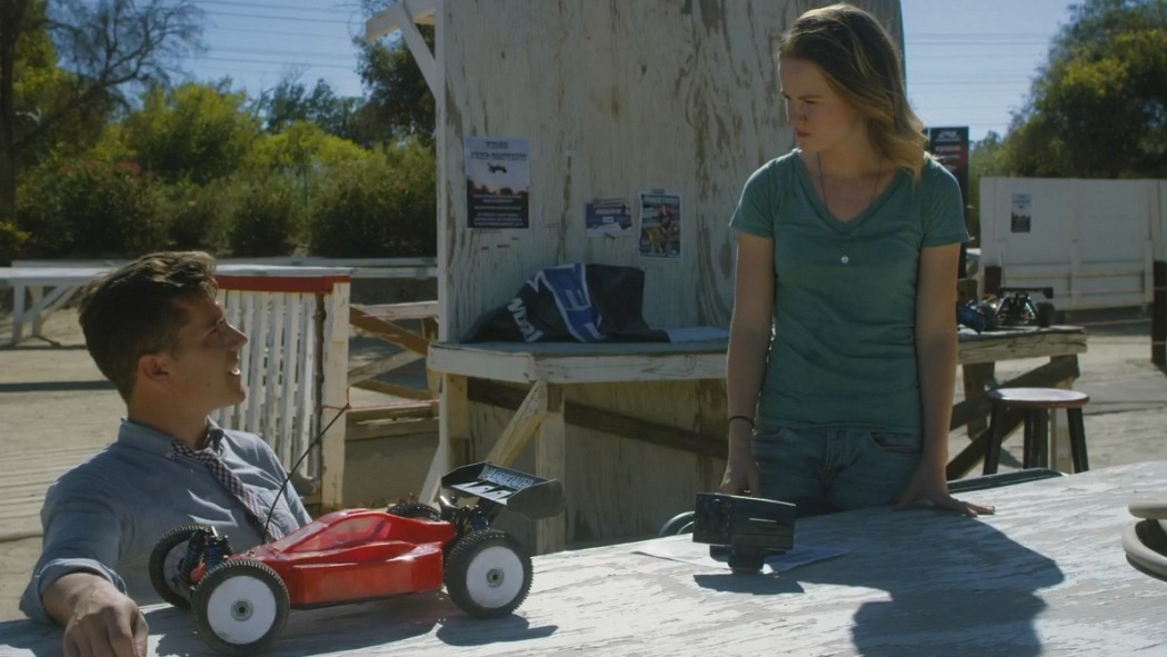 მფრინავი მანქანები  ქართულად -  Flying Cars