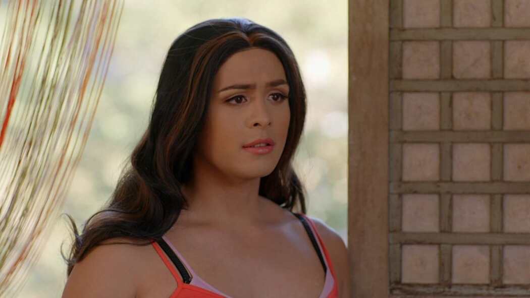 ლამაზად დაბადებული  ქართულად -  Born Beautiful