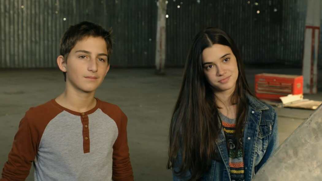 მოიერიშე თვითმფრინავები  ქართულად -  Sky Raiders