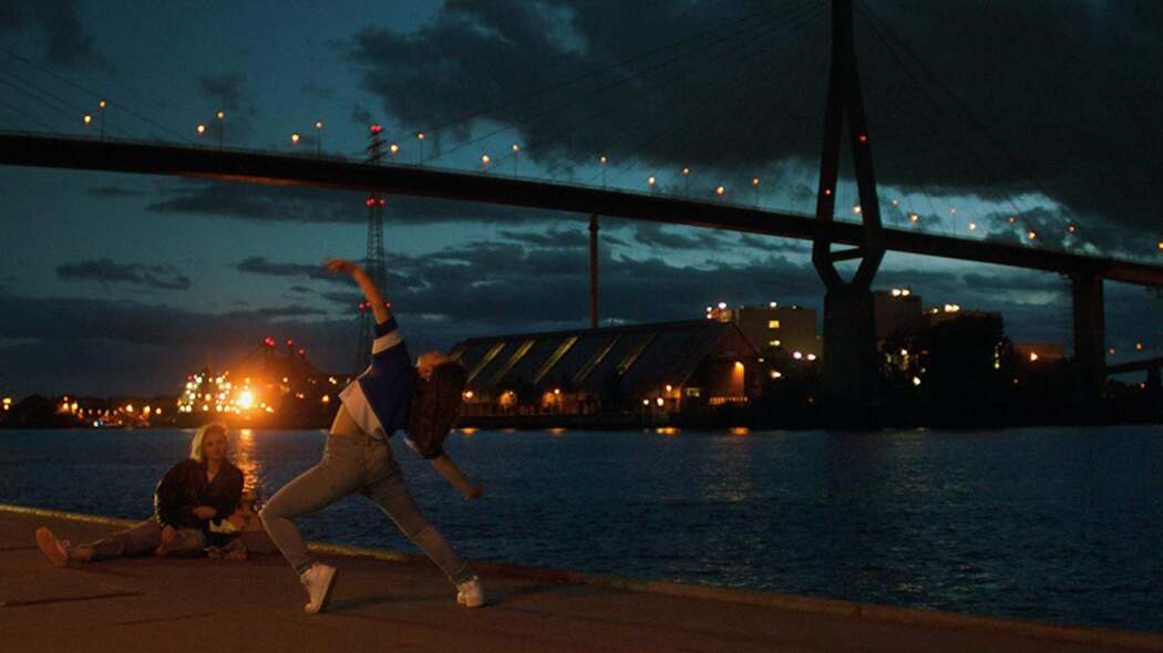 ბონი amp  ბონი  ქართულად -  Bonnie amp Bonnie