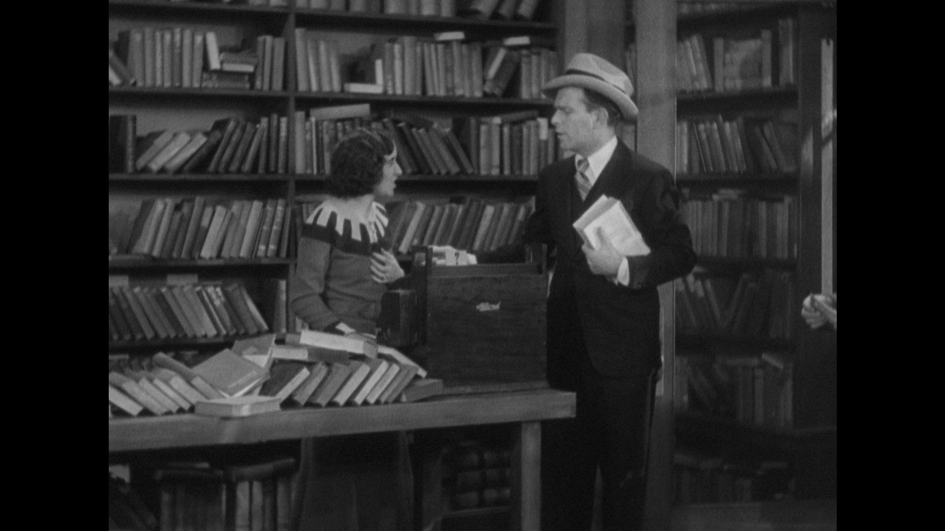 მოლაპარაკე წიგნი  ქართულად -  The Babbling Book