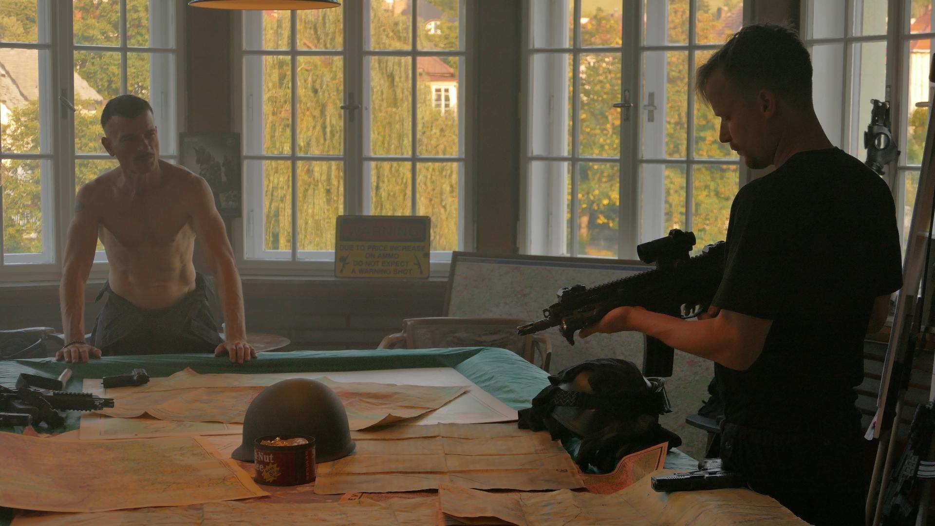 დატვირთული გველთევზები  ქართულად -  Eel Squad