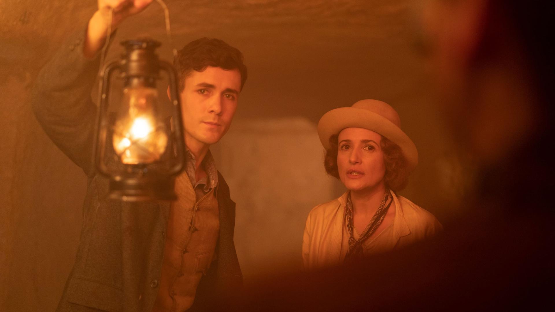 აგატა და იშტარის წყევლა  ქართულად -  Agatha and the Curse of Ishtar