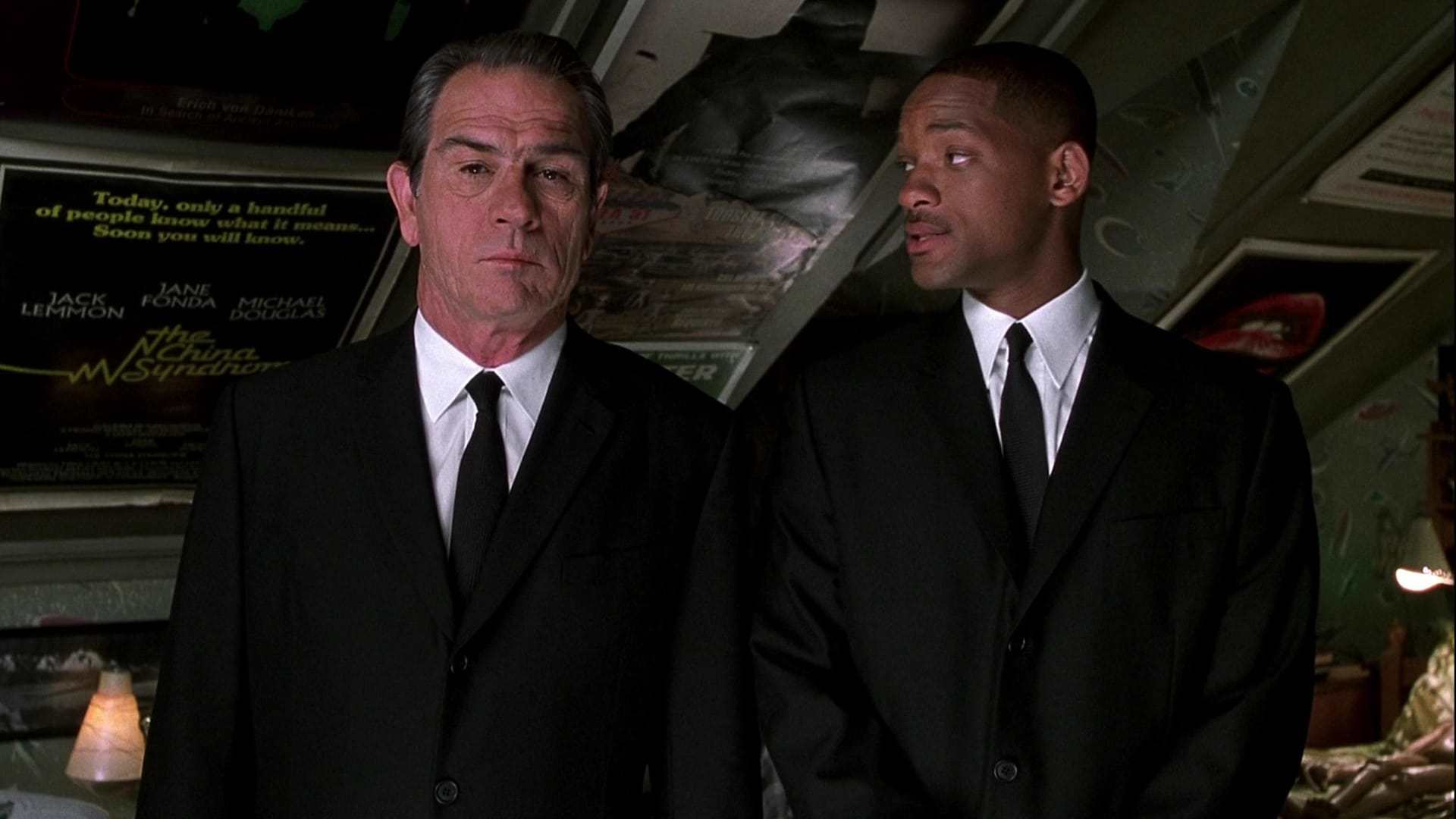 ადამიანები შავებში 2  ქართულად -  Men in Black II