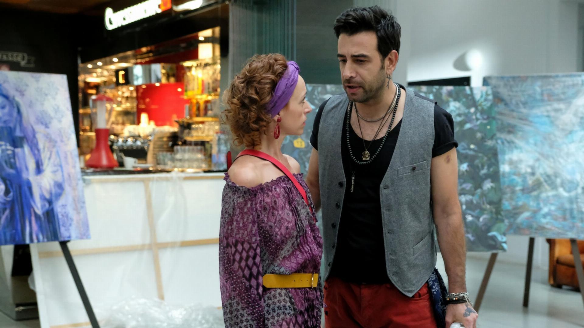 ზედმეტად პირადული  ქართულად -  Far Too Personal