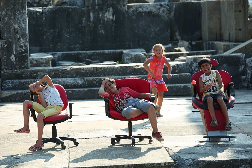 ჩვენი სოფლის სიმღერა  ქართულად -  Bizim Köyün Sarkisi