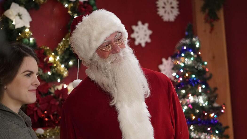 შობის სოფელი  ქართულად -  A Christmas Village