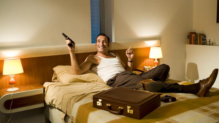 აგენტი 117: ქაირო, ჯაშუშთა ბუდე  ქართულად -  OSS 117: Cairo, Nest of Spies