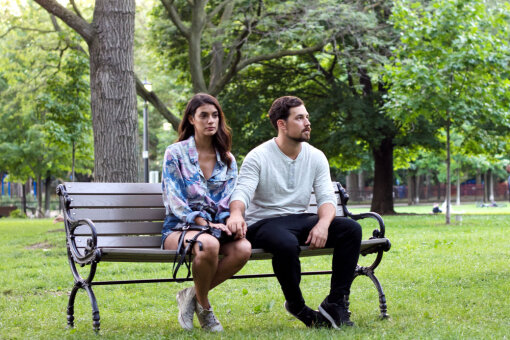 ნაცნობი  ქართულად -  Acquainted