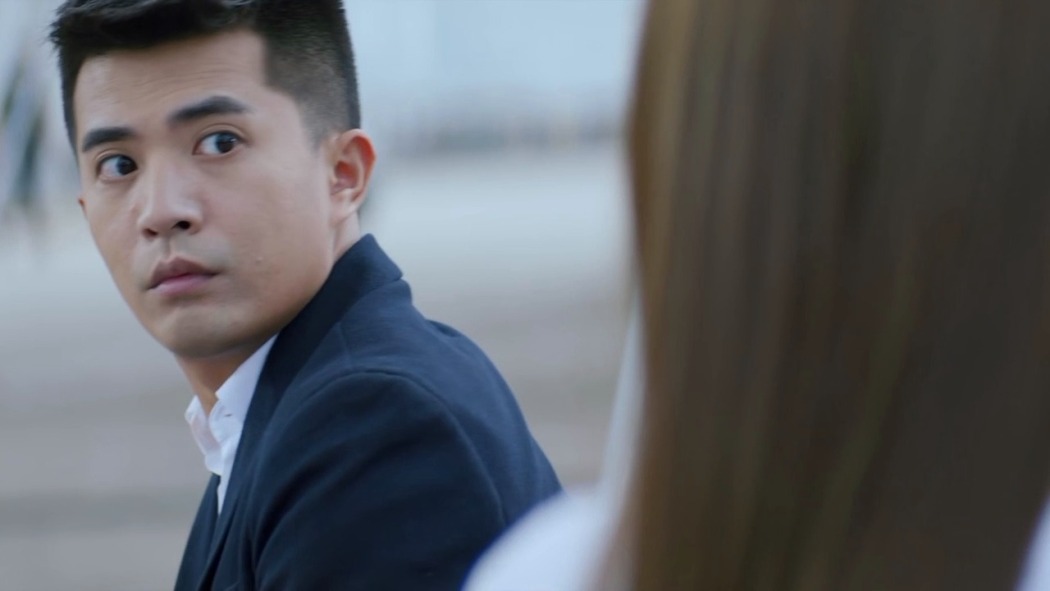 თითქმის ადამიანი  ქართულად -  Almost Human