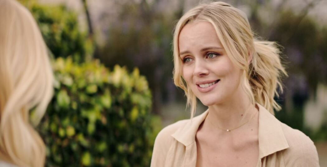 დაარტყი მარჯვნივ, გაიქეცი მარცხნივ  ქართულად -  His Deadly Affair