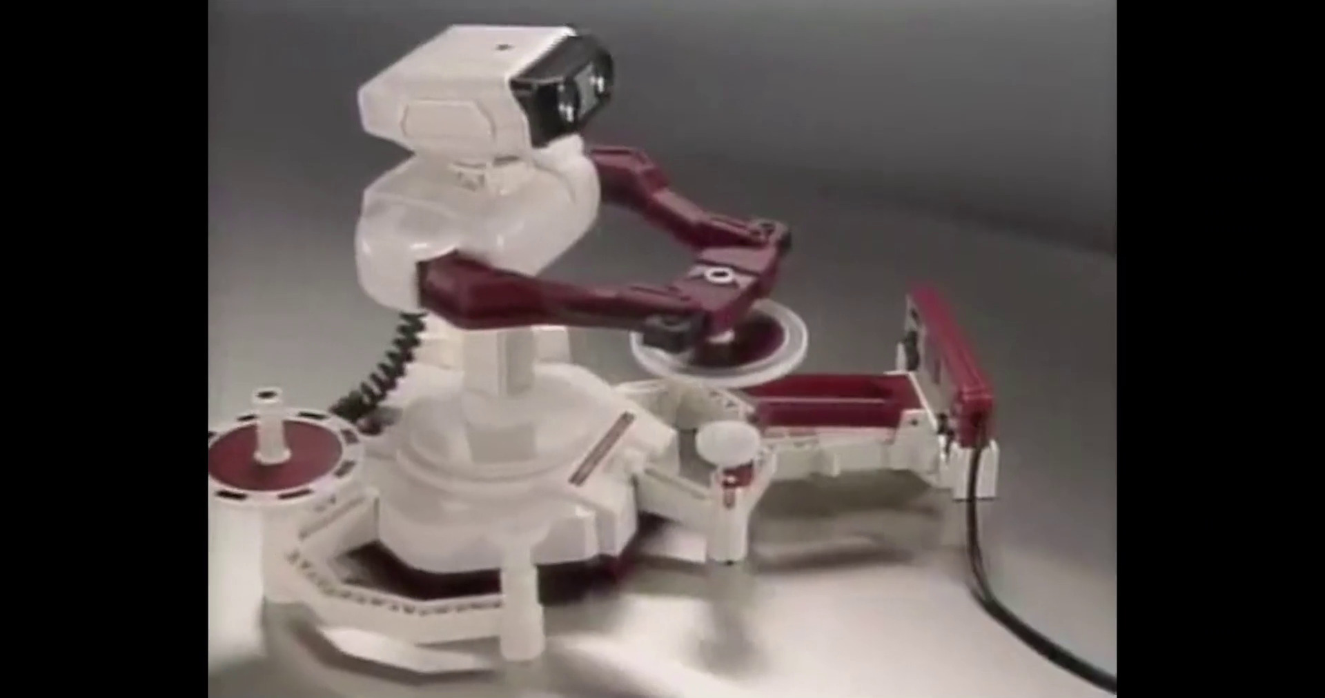 საძინებლებიდან მილიარდებამდე: ფლეისთეიშენის რევოლუცია  ქართულად -  From Bedrooms to Billions: The Playstation Revolution