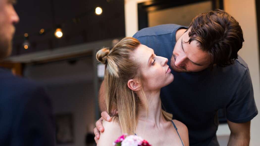 ყალბი საქმრო  ქართულად -  Narzeczony na niby