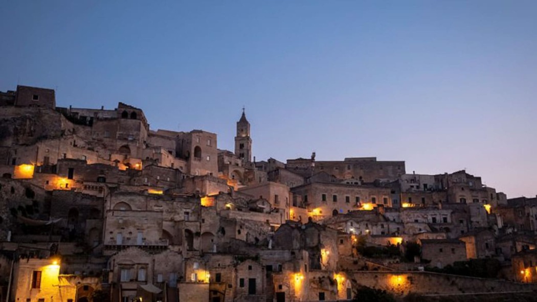 მატერა - ქვის ქალაქი  ქართულად -  Mathera