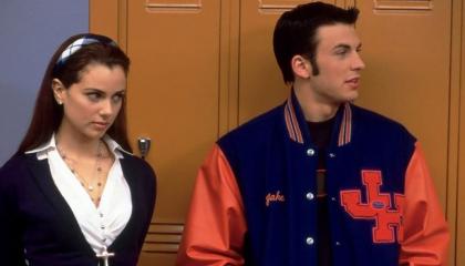 არასაბავშვო კინო  ქართულად -  Not Another Teen Movie