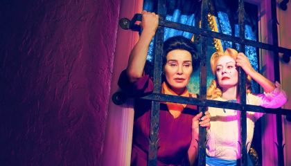 მტრობა: ბეტი და ჯოანი / Feud: Bette and Joan